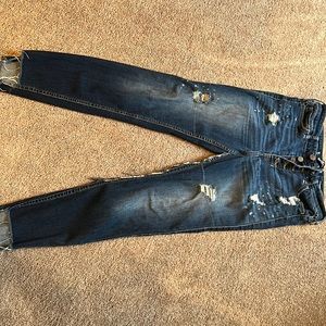 Hollister jeans